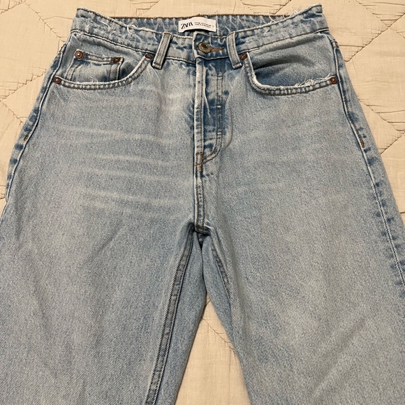 Zara Light Blue Straight Jeans - Picture 1 of 5